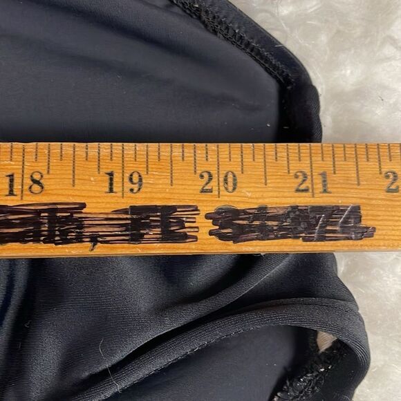 Maxine Of Hollywood One Piece Black&White Overlay Side Knot Bathing Suit Sz 16 - Picture 10 of 13